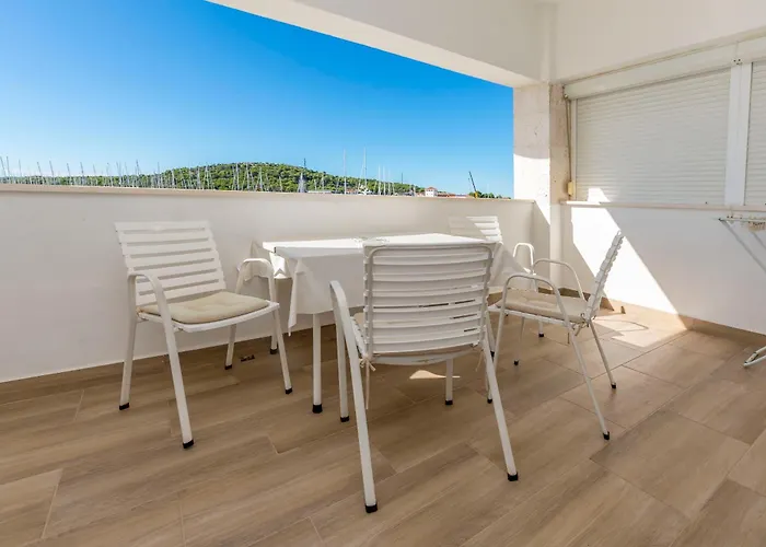 Jerkunica * Rogoznica (Sibenik-Knin)