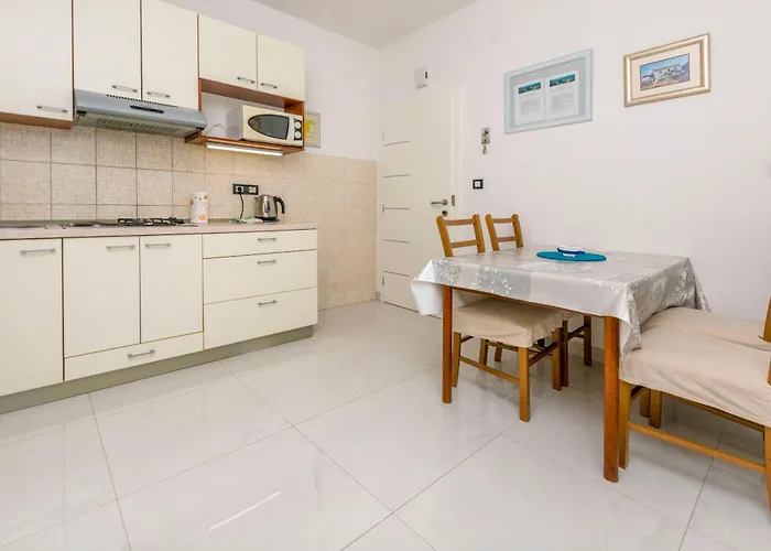 Jerkunica Rogoznica (Sibenik-Knin)