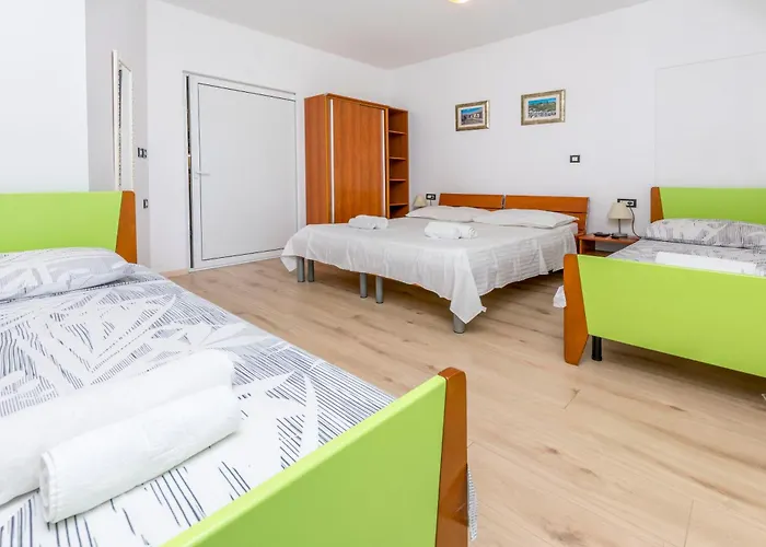 Apartamento Jerkunica Rogoznica (Sibenik-Knin)