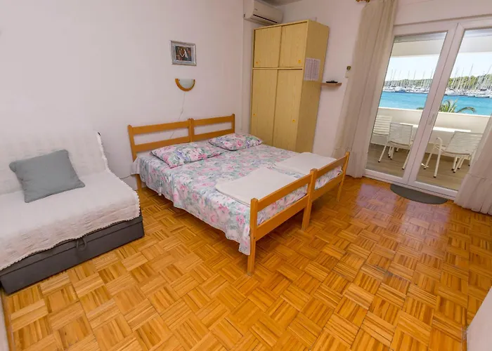 Jerkunica Rogoznica (Sibenik-Knin)